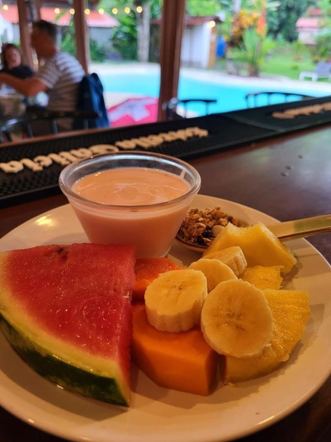 Escape Caribeno Hotel Puerto Viejo de Talamanca Ngoại thất bức ảnh
