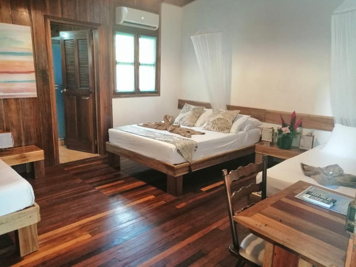 Escape Caribeno Hotel Puerto Viejo de Talamanca Ngoại thất bức ảnh